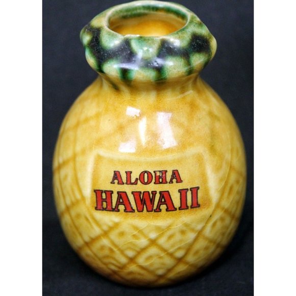 3 Hawaii Mini Souvenirs Magnet Sunset Pineapple Vase 50th State Bell Travel USA - Picture 8 of 9